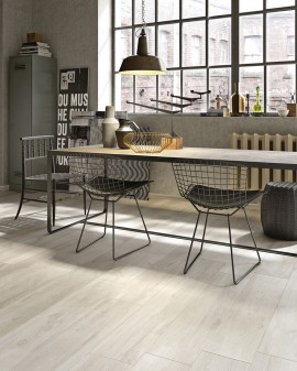  Porcelánico italiano efecto madera North Wind Tuscania  / 26x160 / Ivory / 30,5x122,6 / Ivory / 20,3x122,6 / Ivory / 22x90 / Iv