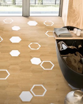 PORCELÁNICO HEXAGONAL IMITACIÓN MADERA VERONA 23X27 HEX KEROS / Miel / Move