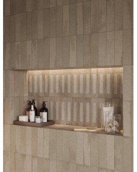 PORCELAIN STONEWARE MINIATURE FORNACE DECOR FORMELLA 6X24 MARCA CORONA 1741