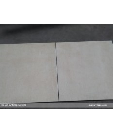 BEIGE ANTISLIP 61X61 2CM (2ª) ROCERSA